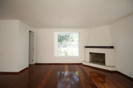 Casa com 5 Quartos à venda, 500m² no Vila Inah, São Paulo