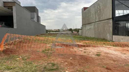 Lote/Terreno à venda, 302m² no Parque Brasil 500, Paulínia