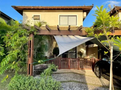 Casa de Condomínio com 5 Quartos à venda, 240m² no Piatã, Salvador