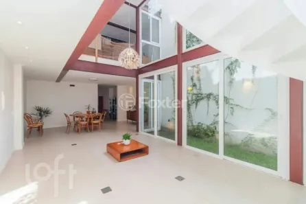 Casa com 4 Quartos à venda, 450m² no Centro Histórico, Porto Alegre