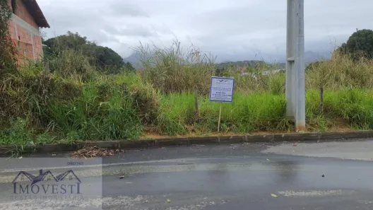 Lote/Terreno à venda, 380m² no Jacaroá, Maricá