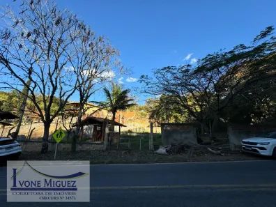 Lote/Terreno à venda, 711m² no Goiabal, Paty do Alferes