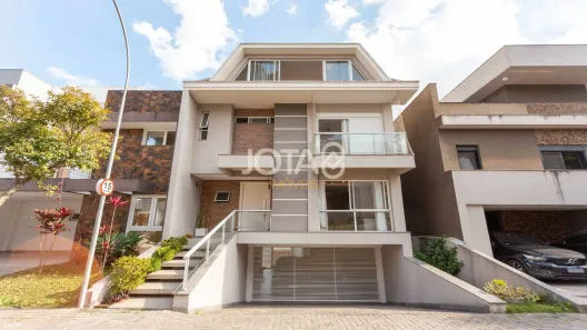 Casa de Condomínio com 3 Quartos à venda, 296m² no Uberaba, Curitiba
