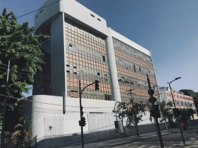 Prédio Comercial à venda, 3500m² no Gamboa, Rio de Janeiro
