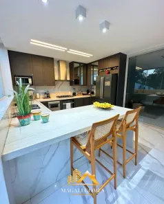 Casa de Condomínio com 3 Quartos à venda, 226m² no Manguinhos, Serra
