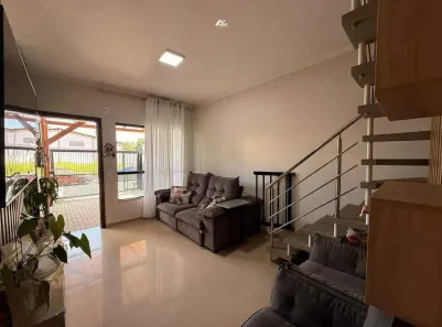 Casa com 3 Quartos à venda, 98m² no Rio Pequeno, Camboriú