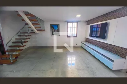 Casa com 5 Quartos à venda, 390m² no Floresta, Belo Horizonte