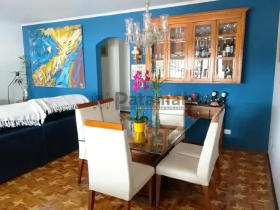 Sobrado com 3 Quartos à venda, 236m² no Jardim Pazini, Taboão da Serra
