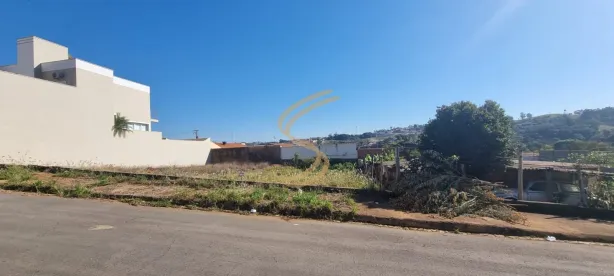 Lote/Terreno à venda, 360m² no Jardim Margarida, São José do Rio Pardo