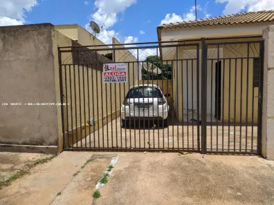 Casa com 2 Quartos para alugar, 70m² no Centro, Presidente Prudente