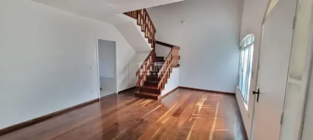 Sobrado com 3 Quartos à venda, 190m² no Lagoa Seca, Mogi das Cruzes