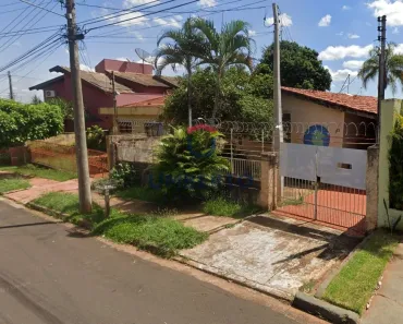 Casa com 3 Quartos à venda, 142m² no Jardim Tropical, Ourinhos
