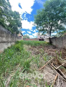 Lote/Terreno à venda, 313m² no Sagrada Família, Montes Claros