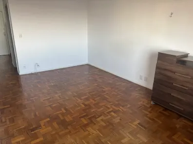 Kitnet com 1 Quarto à venda, 45m² no Centro, Londrina
