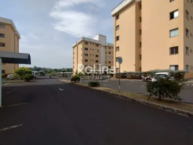 Apartamento com 1 Quarto para alugar, 34m² no Jardim Patrícia, Uberlândia