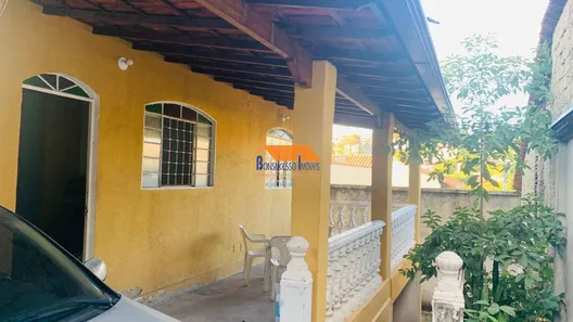 Casa com 3 Quartos à venda, 182m² no Piratininga (Venda Nova), Belo Horizonte