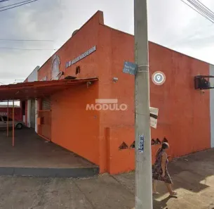 Ponto Comercial para alugar, 87m² no Loteamento Monte Hebron, Uberlândia