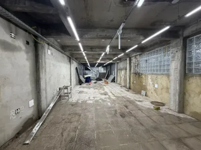 Ponto Comercial para alugar, 350m² no Ingá, Niterói