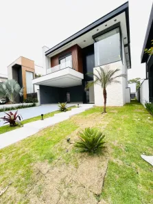 Casa de Condomínio com 3 Quartos à venda, 240m² no Botujuru, Mogi das Cruzes