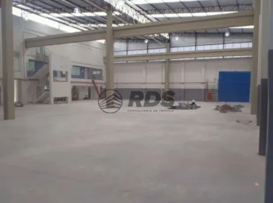 Galpão/Depósito/Armazém à venda, 1030m² no Canhema, Diadema