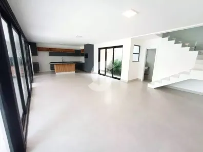 Casa com 3 Quartos à venda, 154m² no Camboinhas, Niterói