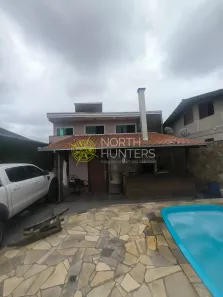 Casa com 4 Quartos à venda, 235m² no Jardim Iririú, Joinville