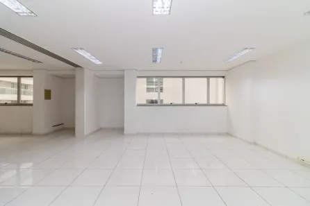 Ponto Comercial com 2 Quartos para alugar, 80m² no Santo Amaro, São Paulo