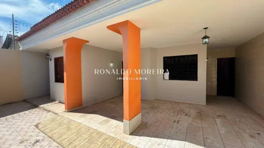 Casa com 5 Quartos à venda, 210m² no Primavera, Teresina