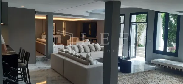 Casa com 4 Quartos à venda, 310m² no Pacaembu, São Paulo