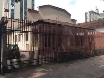 Casa com 5 Quartos à venda, 275m² no Santa Efigênia, Belo Horizonte