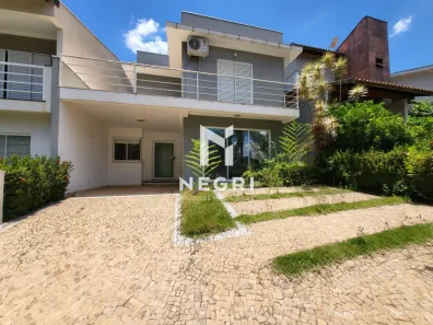 Casa de Condomínio com 3 Quartos para venda ou aluguel, 250m² no Parque Rural Fazenda Santa Cândida, Campinas