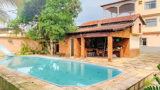 Imóvel Comercial com 10 Quartos à venda, 1312m² no Piabetá (Inhomirim), Magé