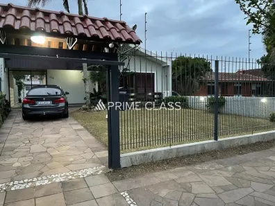 Casa com 3 Quartos à venda, 127m² no Niterói, Canoas