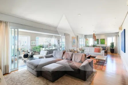 Apartamento com 4 Quartos à venda, 235m² no Vila Uberabinha, São Paulo