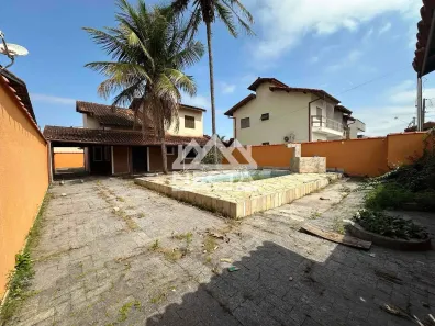 Sobrado com 4 Quartos à venda, 240m² no Pontal de Santa Marina, Caraguatatuba