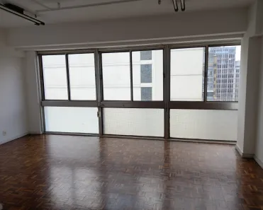 Sala Comercial à venda, 46m² no Centro Histórico, Porto Alegre