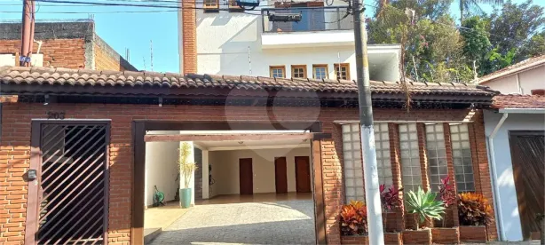 Sobrado com 3 Quartos à venda, 380m² no Jardim Leonor Mendes de Barros, São Paulo