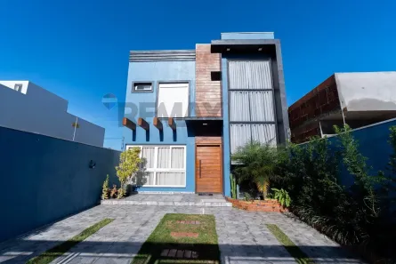 Sobrado com 3 Quartos à venda, 148m² no Loteamento Jardim Timbaúva, Gravataí