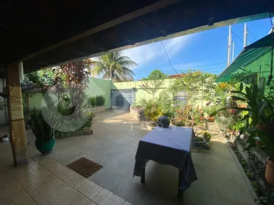 Casa com 2 Quartos à venda, 150m² no Granada, Uberlândia