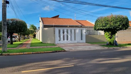Casa com 3 Quartos à venda, 200m² no Monte Castelo, Campo Grande