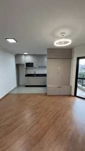 Apartamento com 2 Quartos para alugar, 54m² no Vila Emília, Maringá