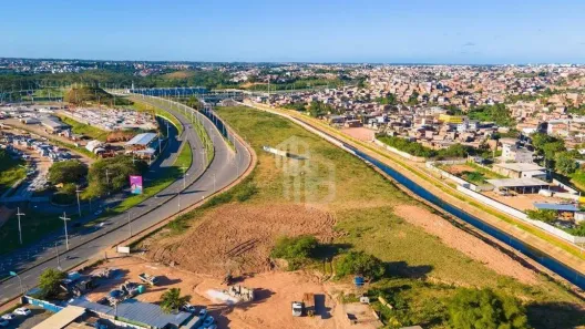 Lote/Terreno à venda, 67500m² no Piatã, Salvador