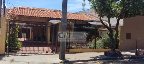 Casa com 4 Quartos à venda, 150m² no Guanabara, Londrina