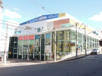 Sala Comercial para alugar, 139m² no Paineiras, Juiz de Fora