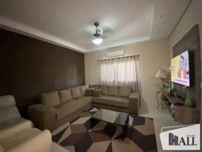 Casa com 3 Quartos à venda, 175m² no Parque Juriti, São José do Rio Preto