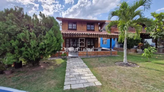 Casa de Condomínio com 5 Quartos à venda, 162m² no Gravatá Centro, Gravatá