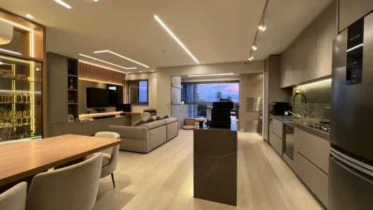 Apartamento com 2 Quartos à venda, 85m² no Zona 08, Maringá
