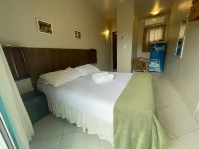 Apartamento com 1 Quarto para alugar, 32m² no Barra da Lagoa, Florianópolis