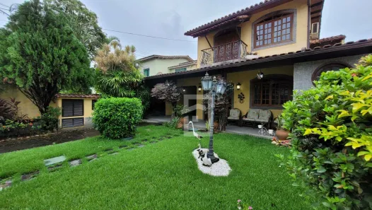 Casa com 3 Quartos à venda, 282m² no Taquara, Rio de Janeiro