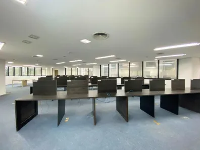 Sala Comercial para venda ou aluguel, 254m² no Cidade Monções, São Paulo